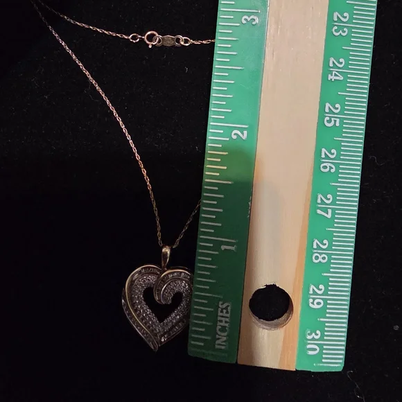 Gold Heart Pendant Necklace